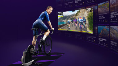 Female cyclist riding indoors with Rouvy - The Indoor Cycling App