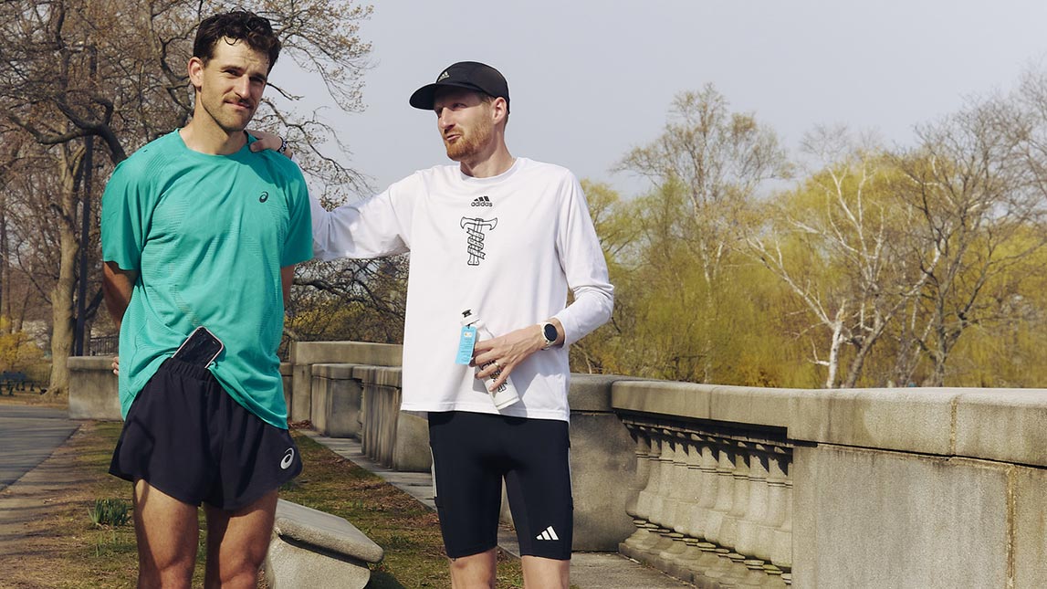 2 Male Hammer And Axe Runners At Boston Shakeout